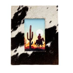 NEW Cowhide Leather Photo Frame in Black & White